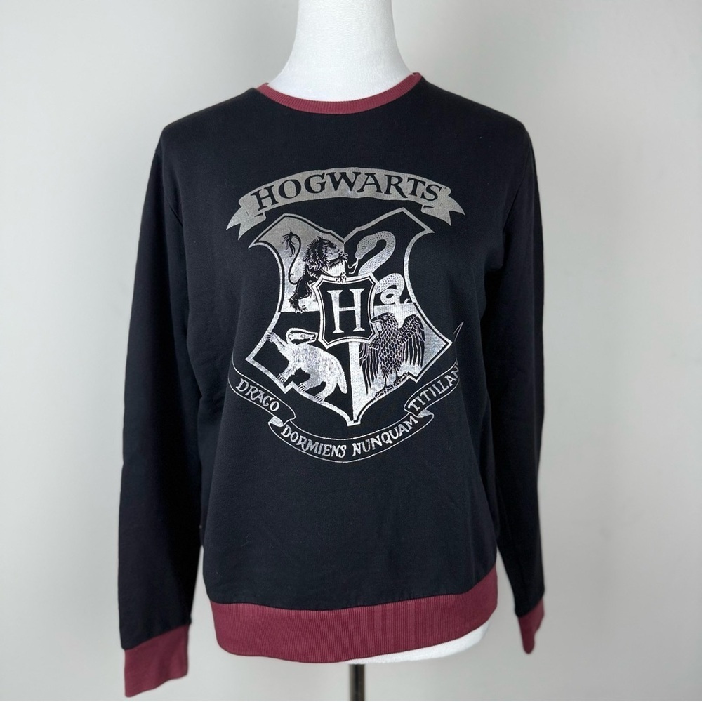 MWOT Harry Potter‎ Hogwarts Crest Black Sweatshirt Size 4 (S)